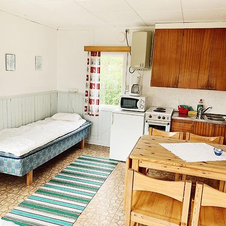 Oevernaesgarden Gaesthem Mariehamn Værelse billede