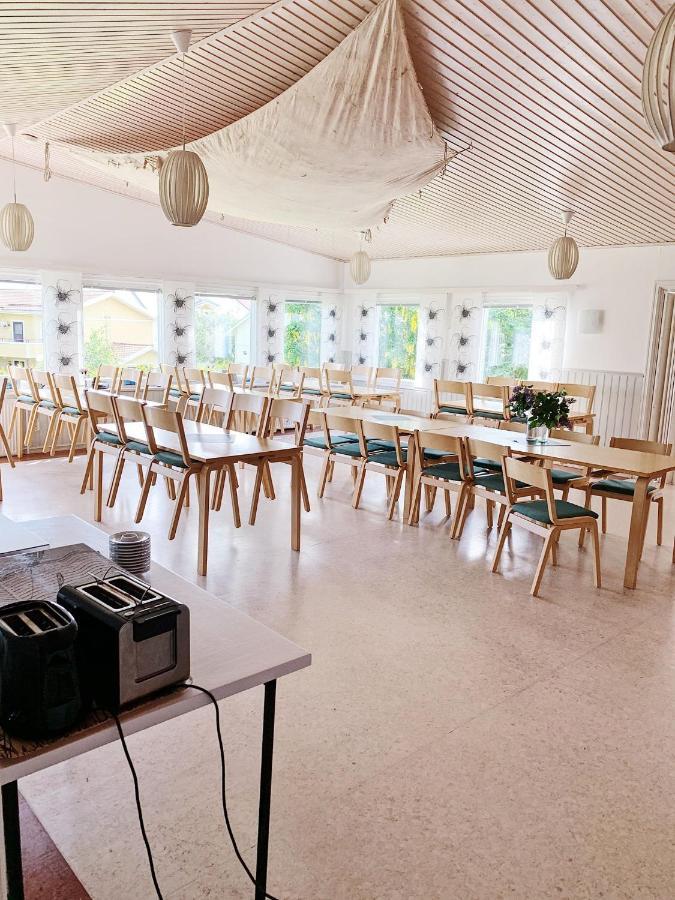Oevernaesgarden Gaesthem Mariehamn Eksteriør billede