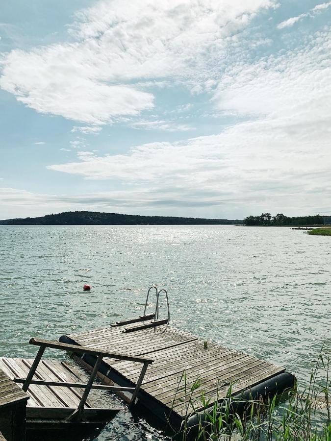 Oevernaesgarden Gaesthem Mariehamn Eksteriør billede